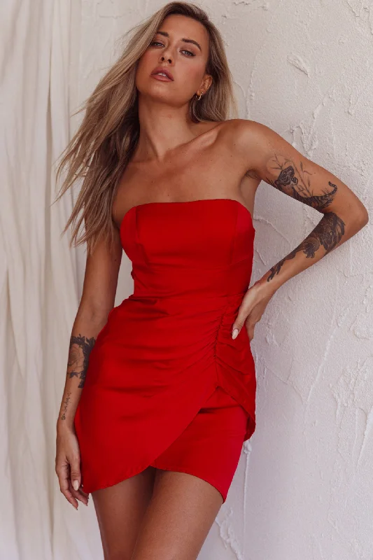 Now or Never Siobhan Strapless Mini Dress Red