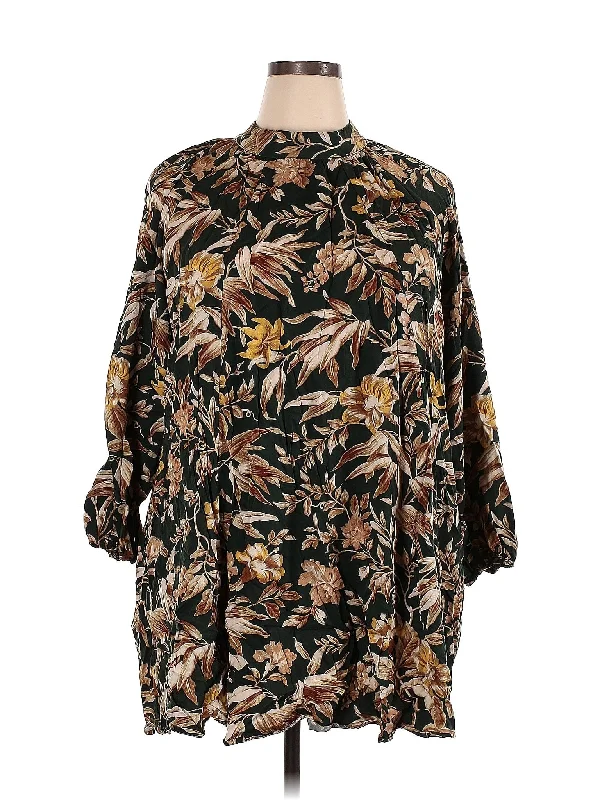 Take Advantage 3/4 Sleeve Blouse