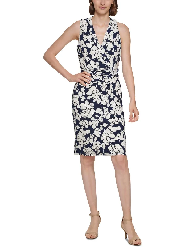 Year-End Clearance Petites Womens Floral Print Surplice Sheath Dress