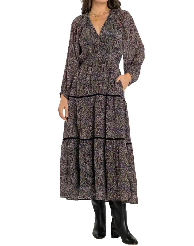 Best Seller Hallie Dress In Paisley