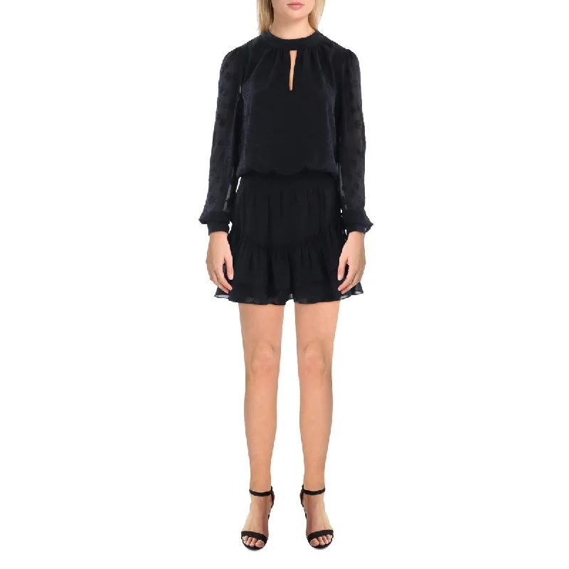 Don't Wait Womens Tiered Smocked Fit & Flare Dress