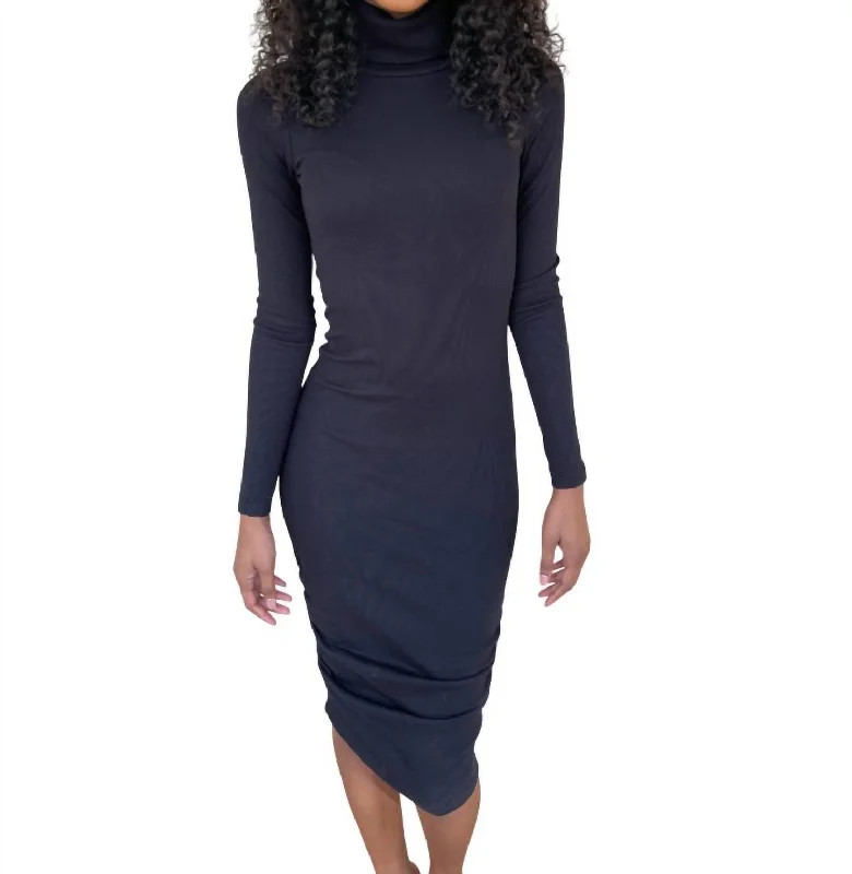 Deep Discounts Rib Bodycon Midi Dress In Black