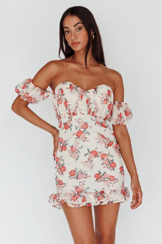Savings Bonanza Verona Off-Shoulder Gathered Mini Dress Floral Red