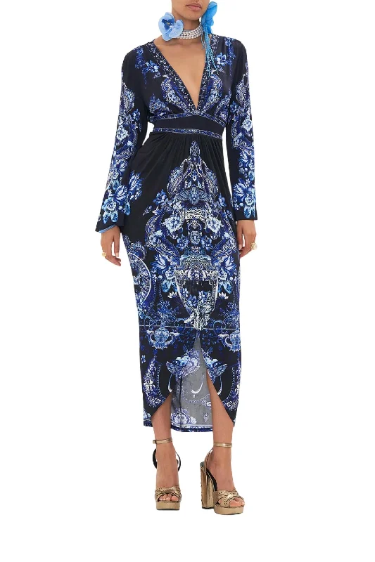Don't Wait Gathered V-Neck Jersey Dress In Delft Dynasty