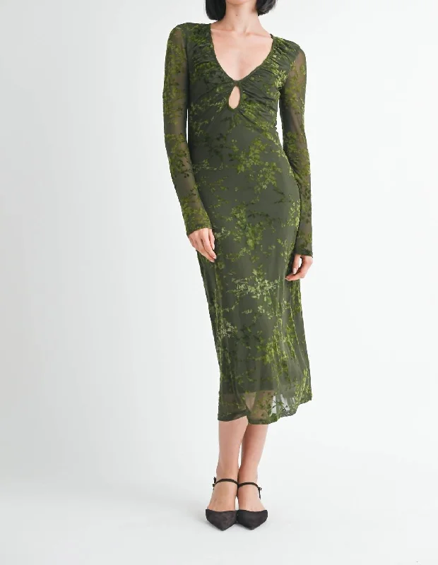 Limited Quantity Key Hole Midi Long Sleeve Dress In Green