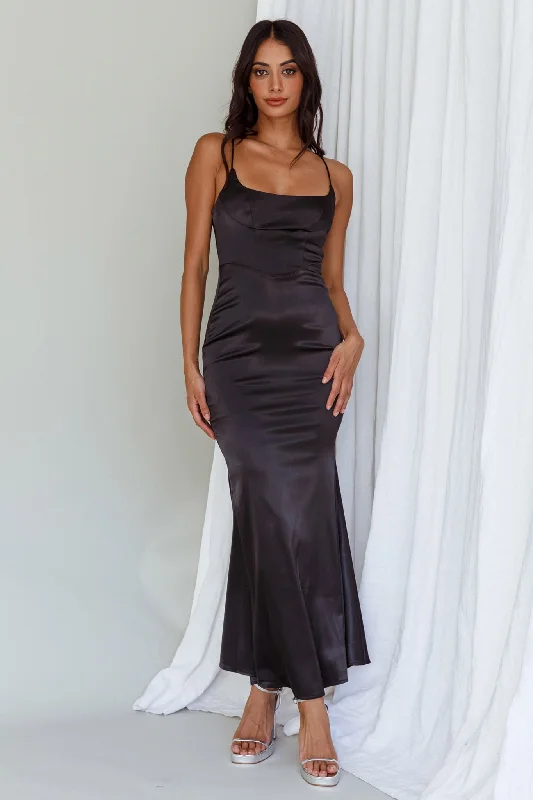 Now or Never Moon Rising Mermaid Maxi Dress Black