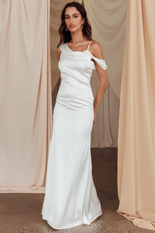 Value Deals Dawna Draped Sleeve Maxi Dress White