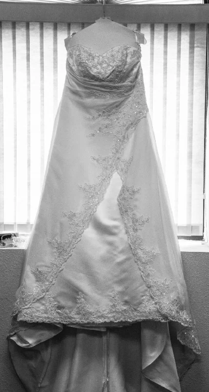 Discount Mania David's Bridal 9E9351