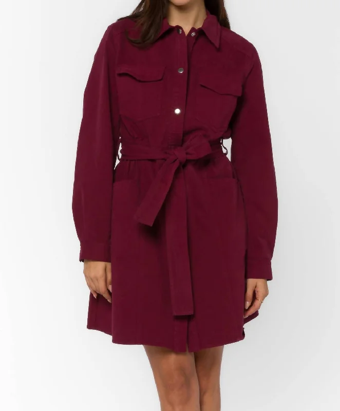 Super Savings Deena Snap Button Dress In Maroon
