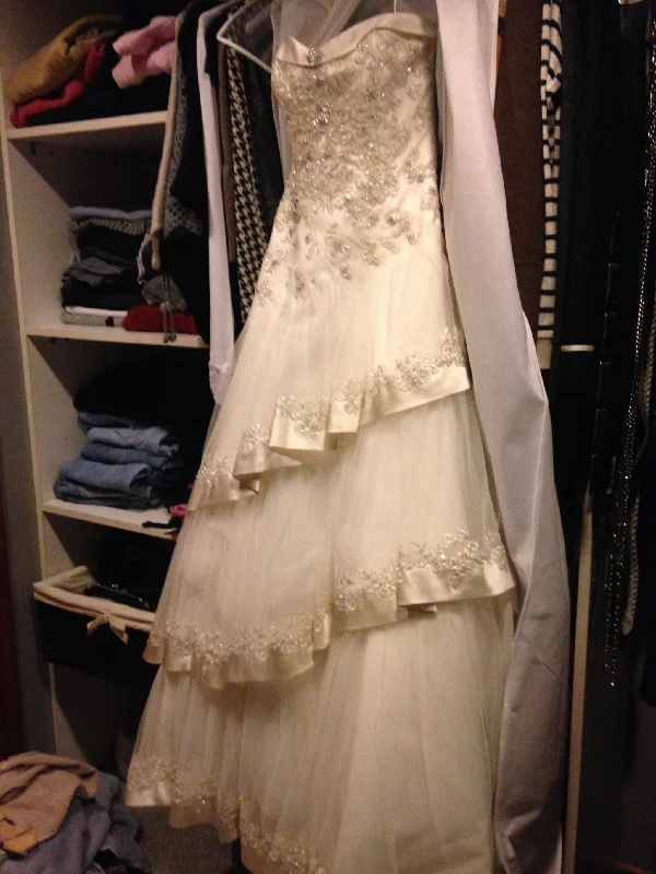 Quick Sale Sophia Tolli unknown