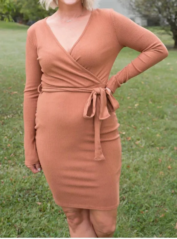 Seasonal Clearance Perfect Long Sleeve Ribbed Knit Dress In Cognac