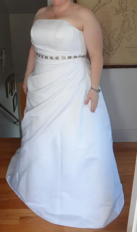 Price Drop Alert David's Bridal 9T8076