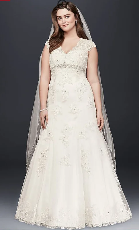 Exclusive Access David's Bridal 9T3299
