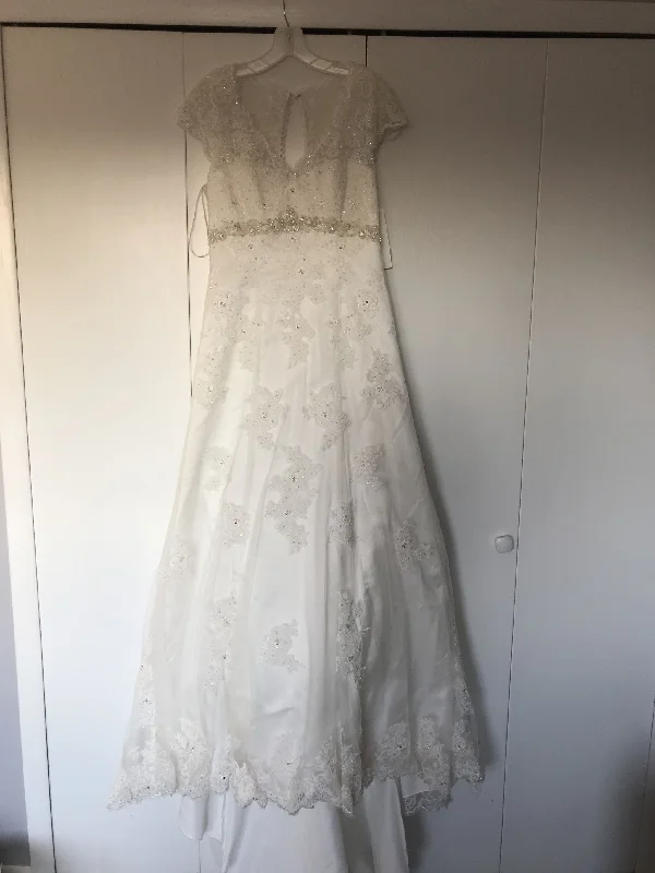 Friends and Family Sale David's Bridal 9T3299