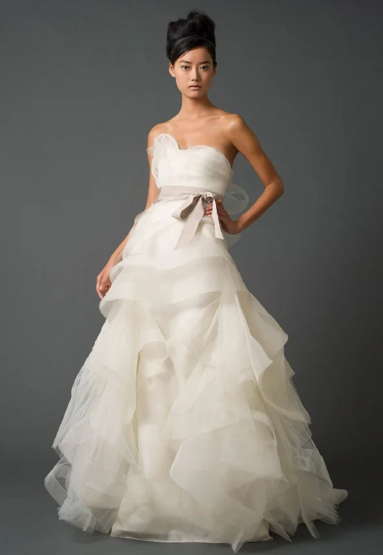 Limited Quantity Vera Wang Vera Wang Genevieve