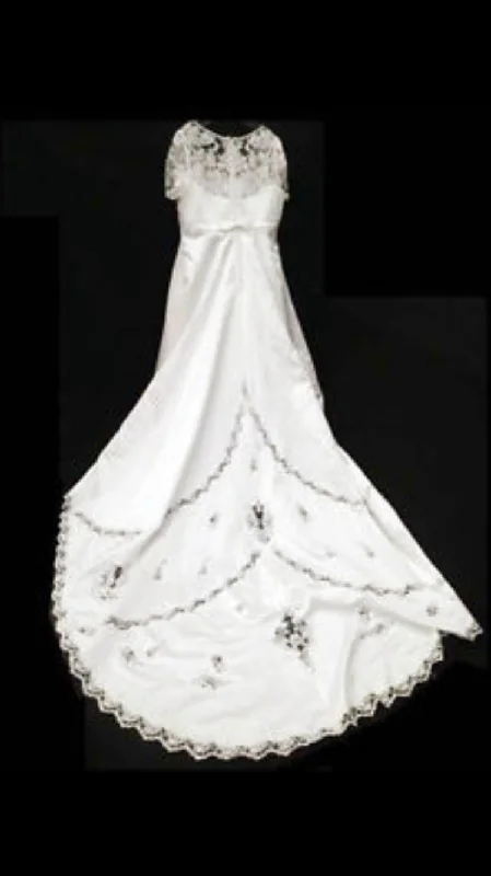 Instant Savings David's Bridal 94283