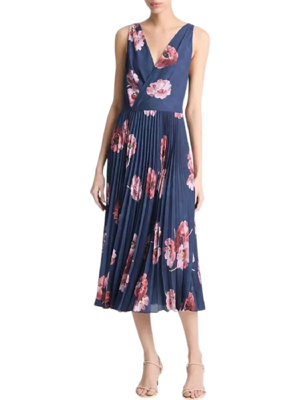Blowout Deals Painted Poppy Pleated V-Neck Dress In Marine Night
