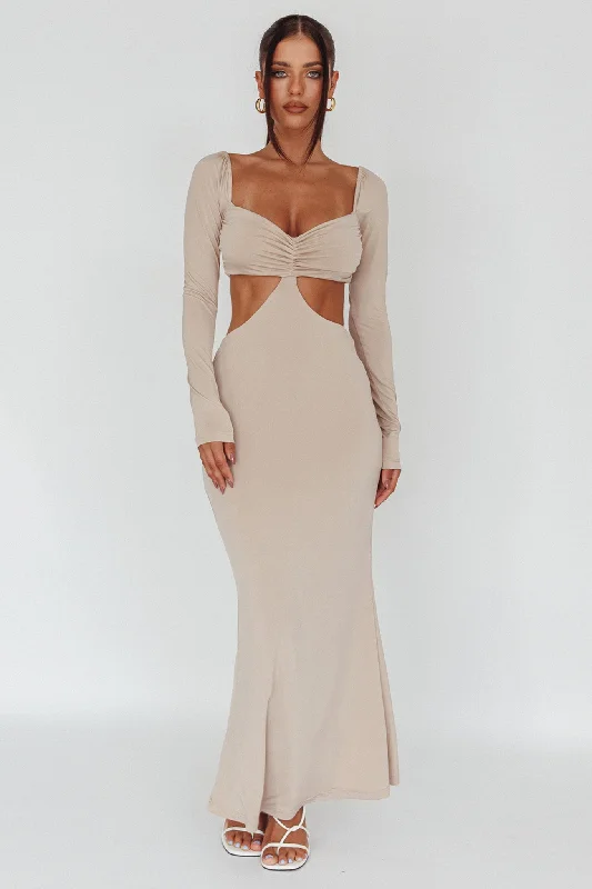 Can't Miss Vienna Long Sleeve Cut-Out Waist Maxi Dress Oat