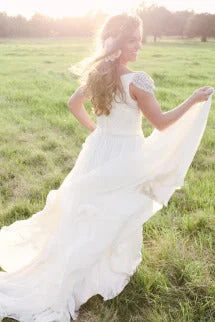 Price Smash Reem Acra angel hair