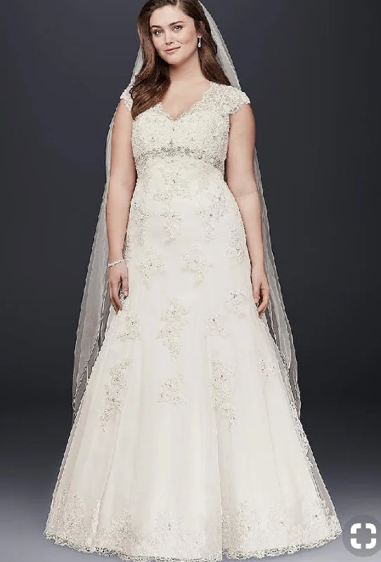 Price Drop David's Bridal 9T3299