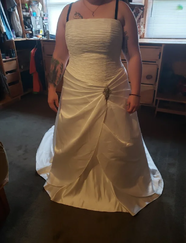Incredible Offers David's Bridal 9OP1222