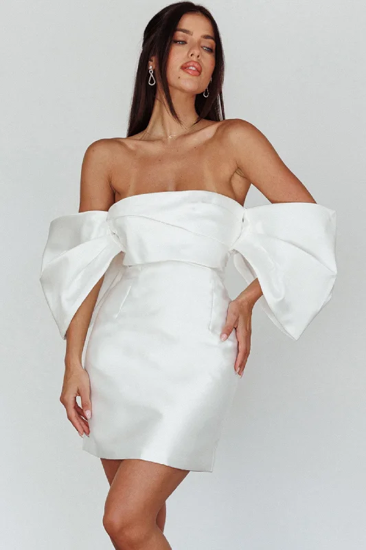 Weekend Special Magnolia Off-Shoulder Mini Dress White