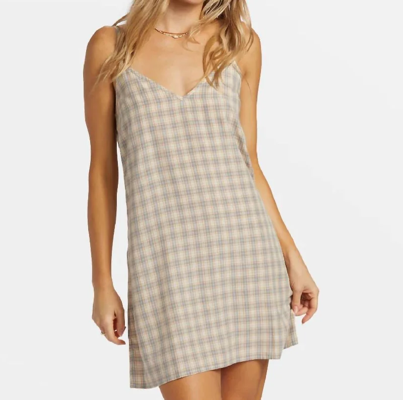 Limited Time Discount 90's Babe Mini Dress In Western Sky