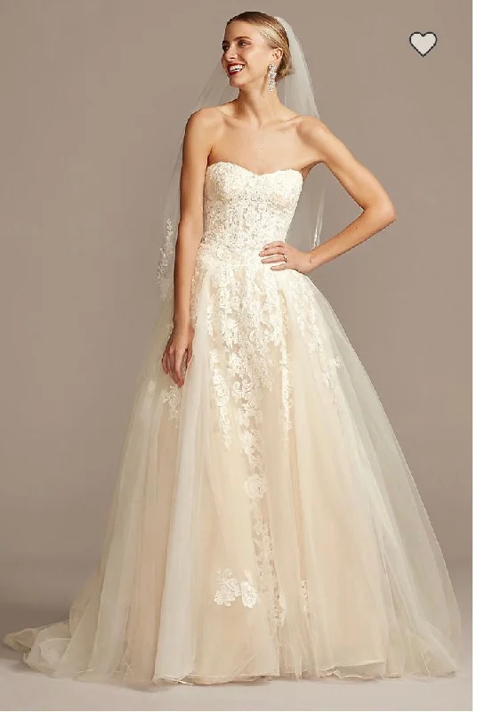 Friends and Family Sale David's Bridal 7WG3861
