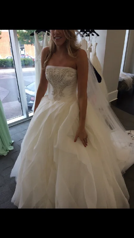 Super Bargain Vera Wang VWB Leisel